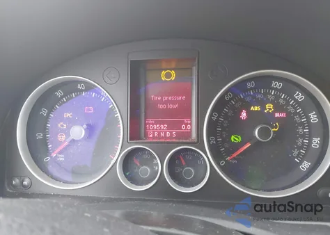 2009 Volkswagen Gti 4-Door z USA, uszkodzony, nr VIN WVWHV71K09W123952